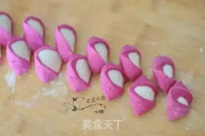 Make Cream seafood dumplings step 9