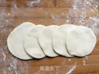 Make Roses holding eggs and dumplings step 21