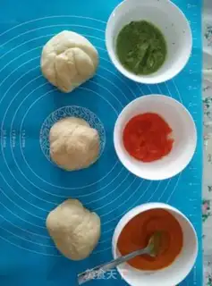 Make Scrambled toast step 3