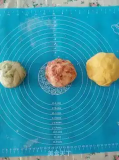 Make Scrambled toast step 4