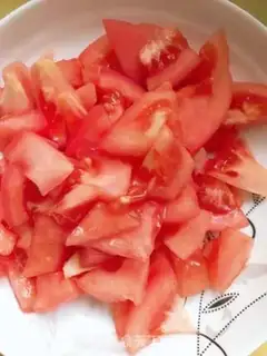 Make Tomato fried eggs step 0