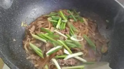 Make Roach beef step 16