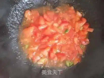Make Tomato fried eggs step 6