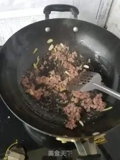 Make Tomato beef noodles step 3