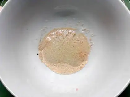Make The yeast master blueberry muffin step 1