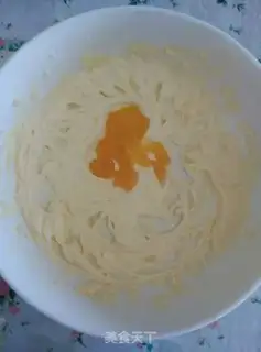 Make A pound cake of clot nuts step 2
