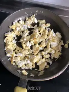 Make Cream egg pie step 4