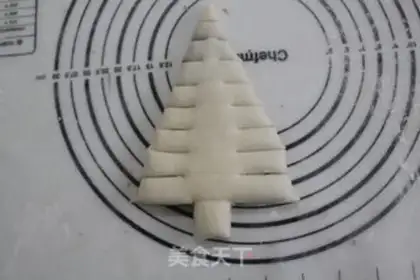Make Christmas bread step 10