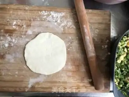 Make Cream egg pie step 7