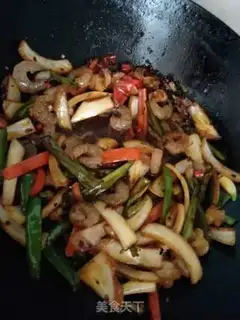 Make Spicy seafood potatoes step 7