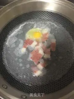 Make A bag of bacon noodles step 1