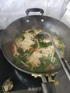 Make Tomato acid noodles step 5