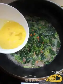 Make Meat-ding spinach soup step 10