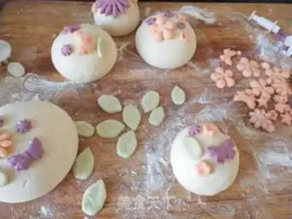 Make Flower buns step 5