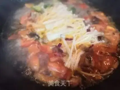 Make Golden Tomato shrimp soup step 3