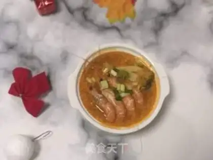 Make Golden Tomato shrimp soup step 7
