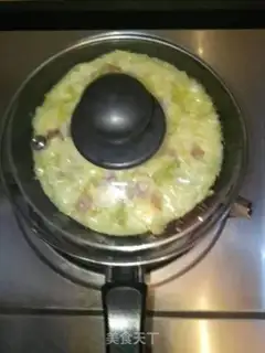 Make Egg pizza step 6