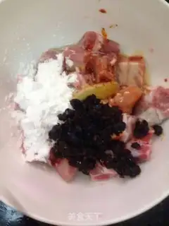 Make Godmother steamed her ribs step 1