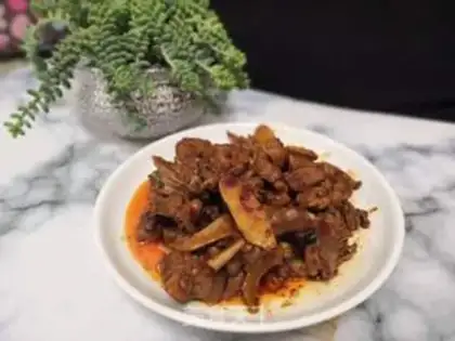 Make A duck with bean petal sauce step 6