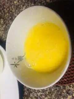 Make Steamed eggs step 1