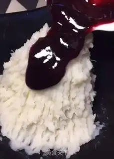 Make Blueberry Mountain step 6