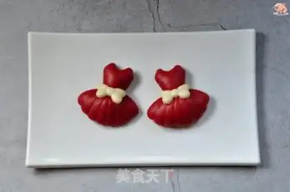 Make Little dress buns step 8