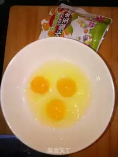 Make Fruit corn fried eggs step 0