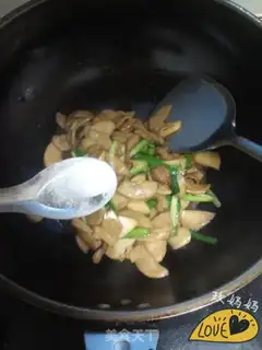 Make Garlic sap mushrooms step 7