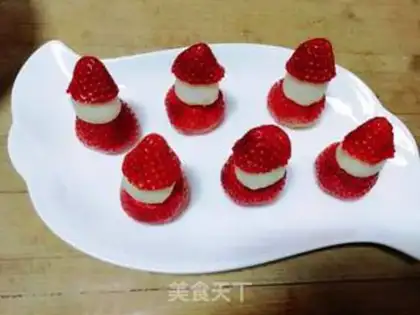 Make Strawberry Santa step 4