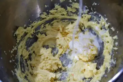 Make A protein cream cookie step 3