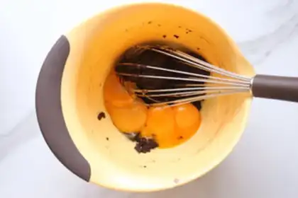 Make Christmas stake cake roll step 7