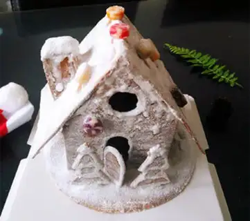 Make Christmas gingerbread house step 16