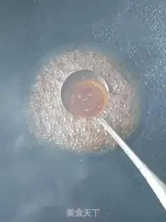 Make Soy pig hoofs step 4