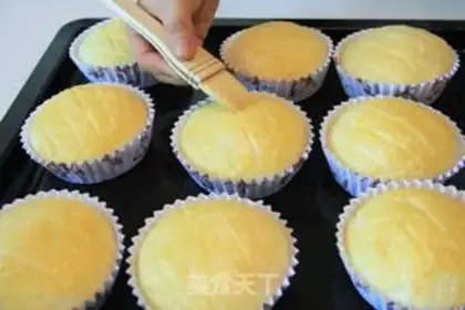 Make The classic Hong Kong pineapple bag step 14