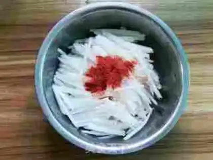 Make Sour radish step 3