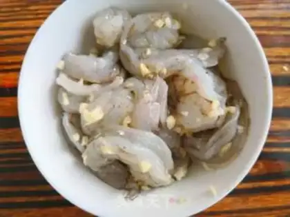 Make Tanduri baked shrimp step 2