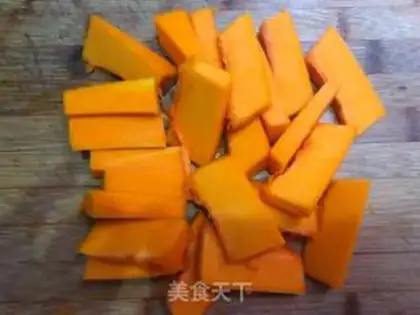 Make Pumpkin milk soup step 1