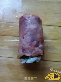 Make Bacon moth roll step 6