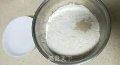 Make Two-coloured clouds and buns step 1