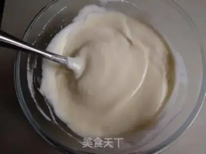 Make Christmas root cake step 7