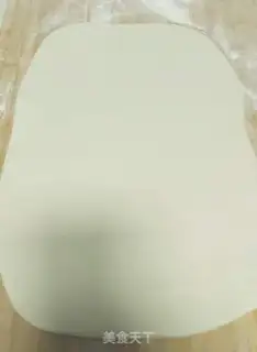 Make Two-coloured clouds and buns step 5