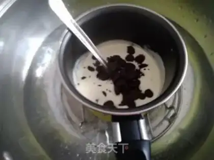 Make Christmas root cake step 13