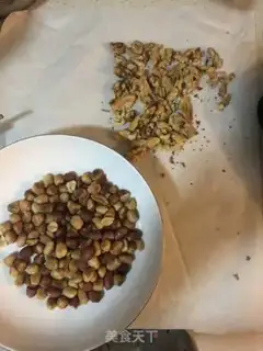 Make Peanut sticky step 0