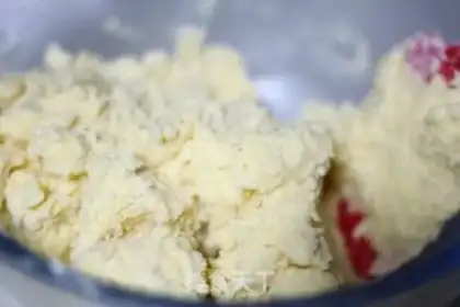 Make Christmas cookies step 6