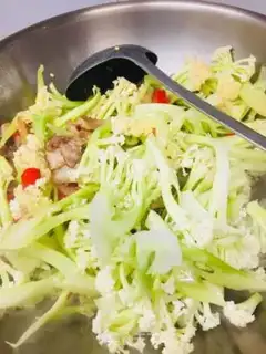 Make Red burning sea cucumbers step 12