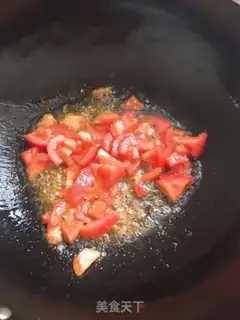 Make Tomato egg noodles step 0