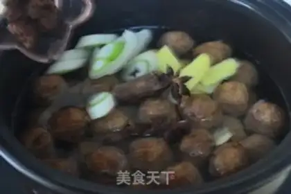 Make Sour soup colored dumplings step 6