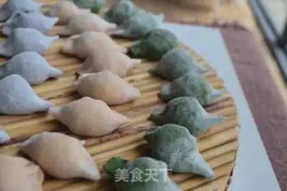 Make Sour soup colored dumplings step 8