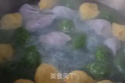 Make Sour soup colored dumplings step 10