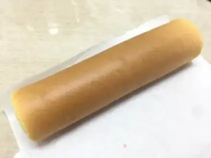 Make Santa cake step 14